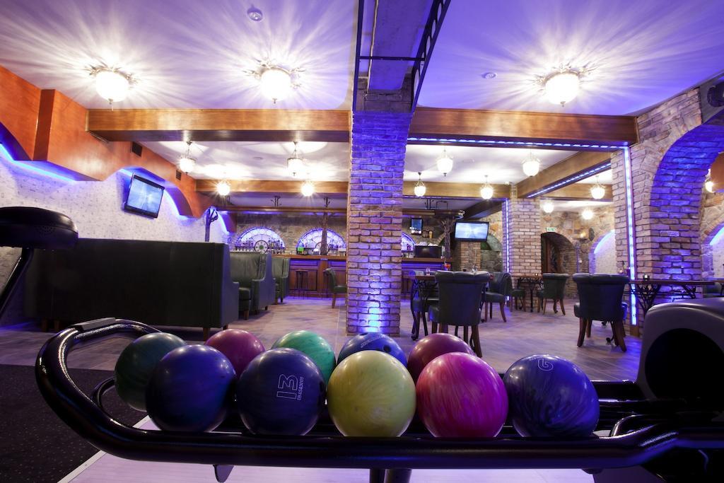 Hotel I Restauracja "Pod Orlem" Картузы Экстерьер фото